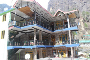 MoonLight Guest House